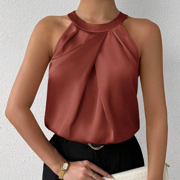 Classic Lavender Purple Satin Pleated Solid Tank Top - Picture 4 of 12